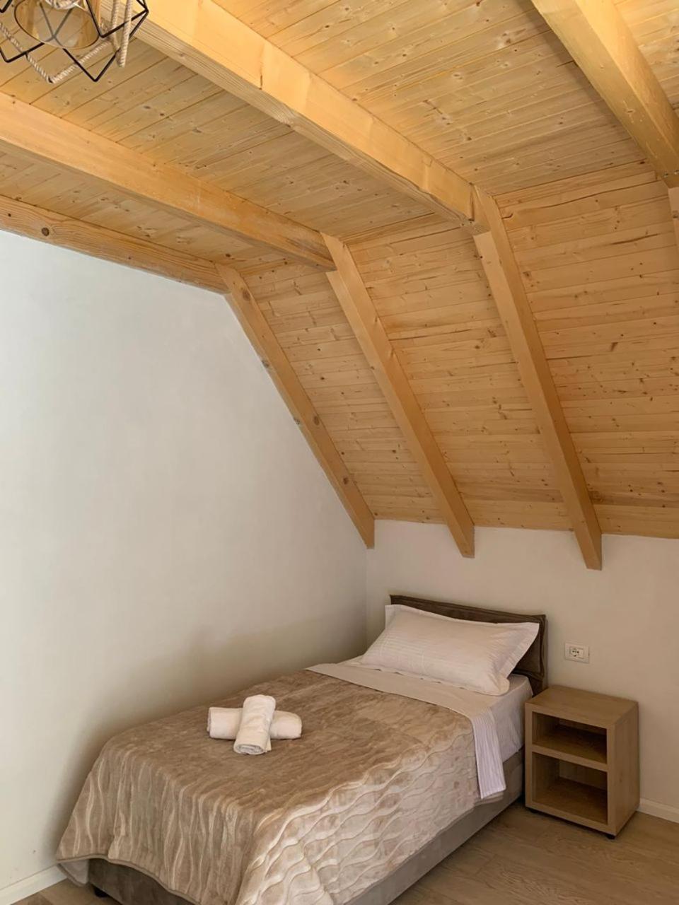 Serenity Guesthouse เธทธ์ ภายนอก รูปภาพ
