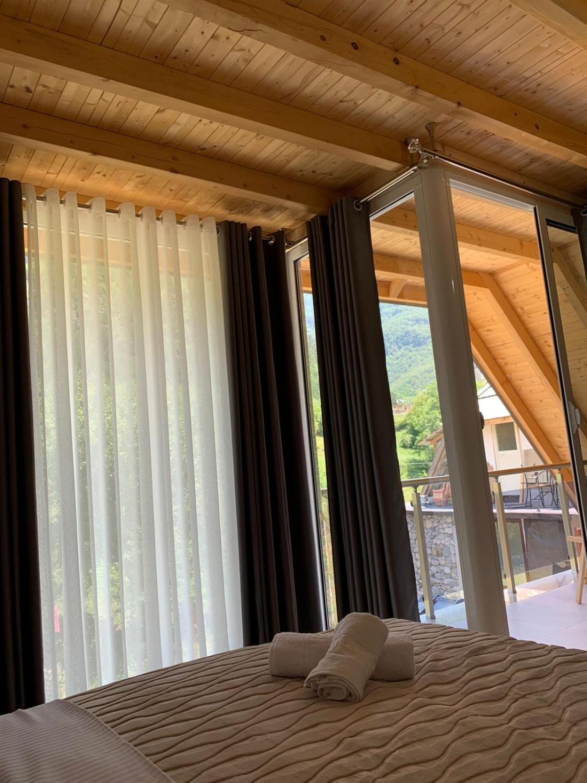 Serenity Guesthouse เธทธ์ ภายนอก รูปภาพ