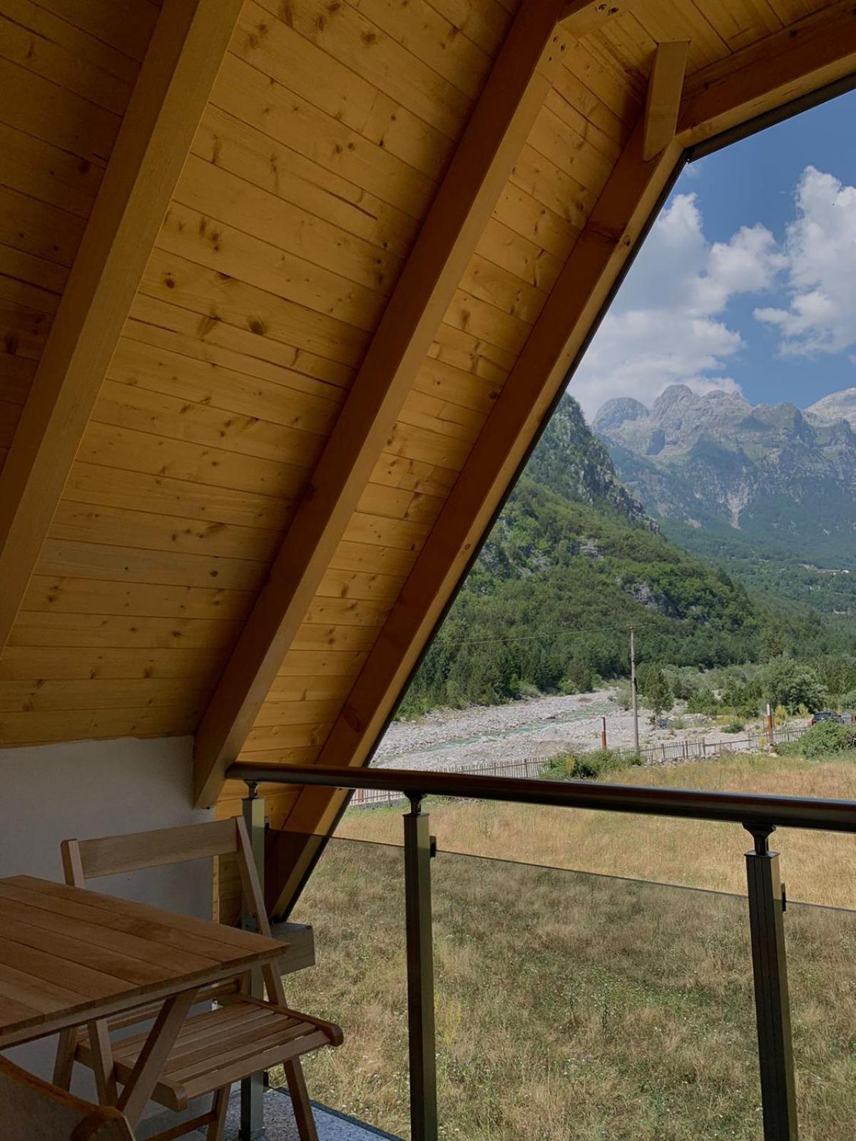 Serenity Guesthouse เธทธ์ ภายนอก รูปภาพ