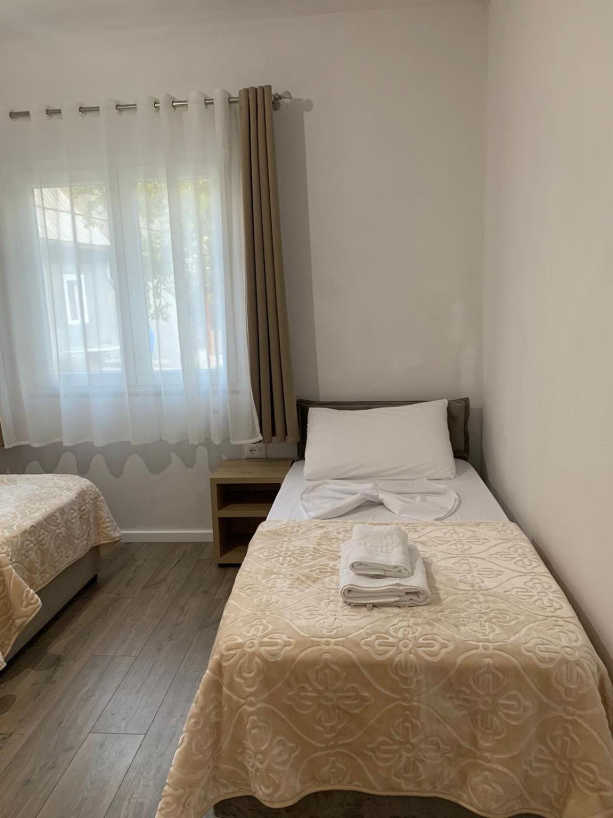 Serenity Guesthouse เธทธ์ ภายนอก รูปภาพ